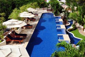 porto playa condo hotel and beachclub
