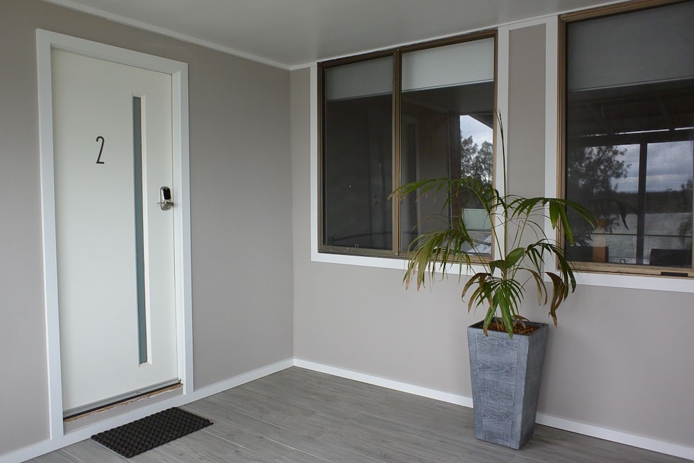 dungowan waterfront apartments