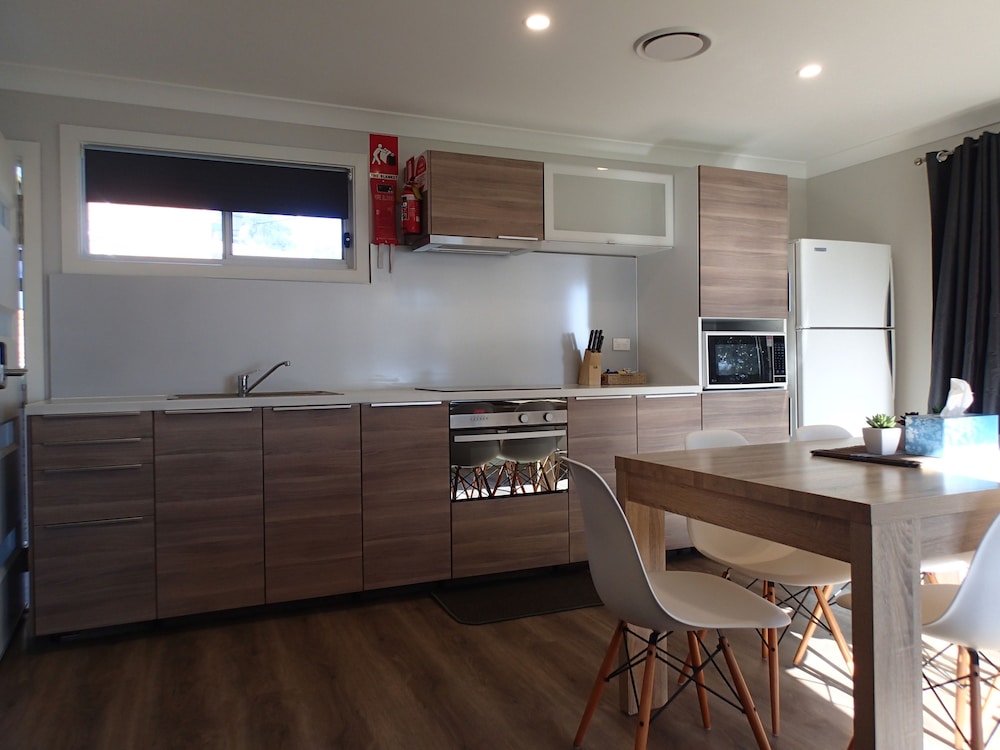 dungowan waterfront apartments