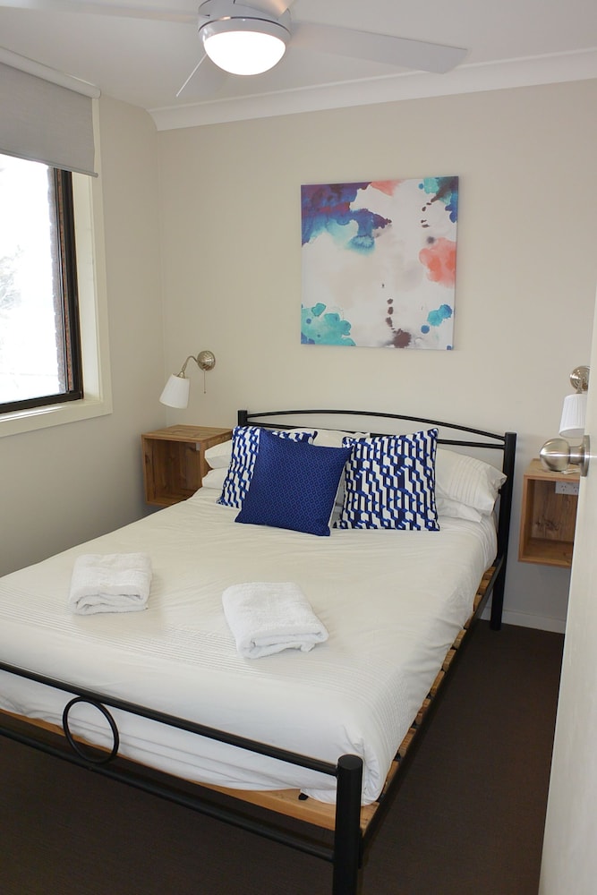 dungowan waterfront apartments