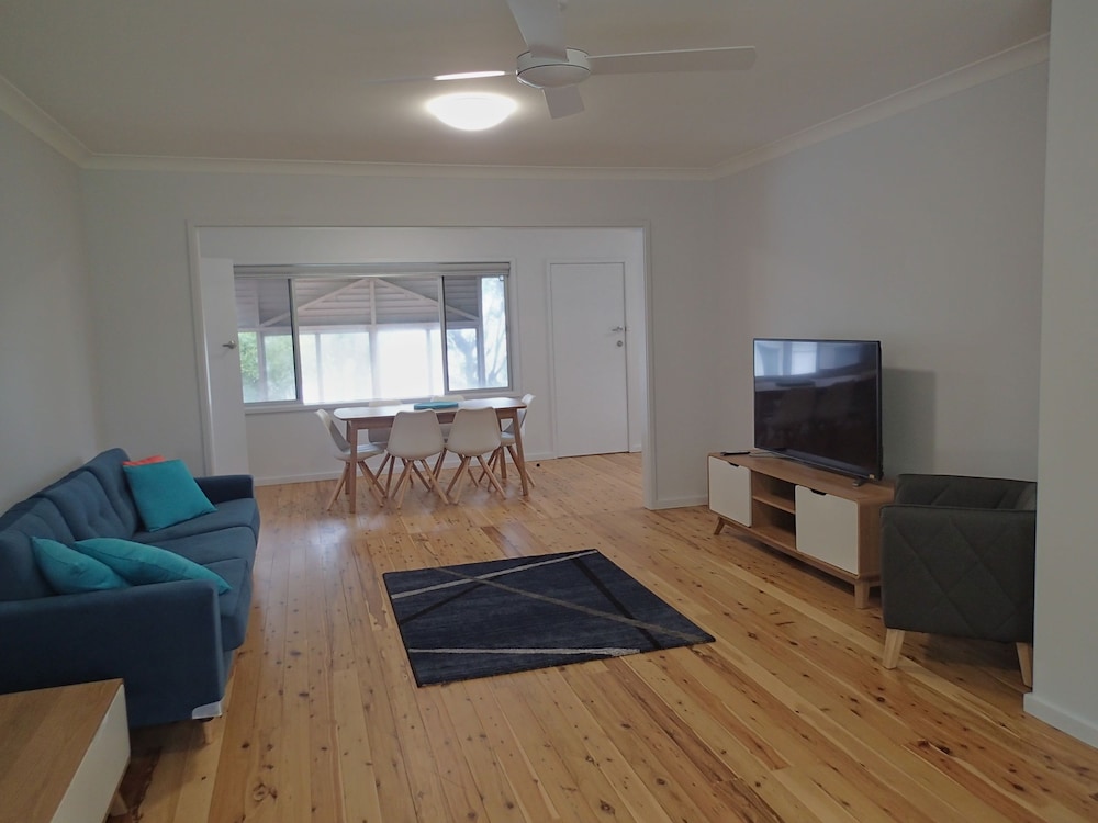 dungowan waterfront apartments
