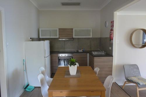 dungowan waterfront apartments