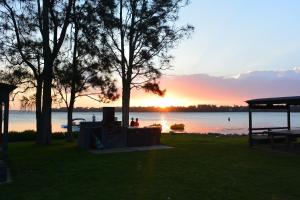 dungowan waterfront apartments