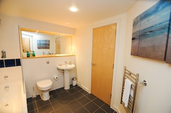 your stay bristol hamilton court