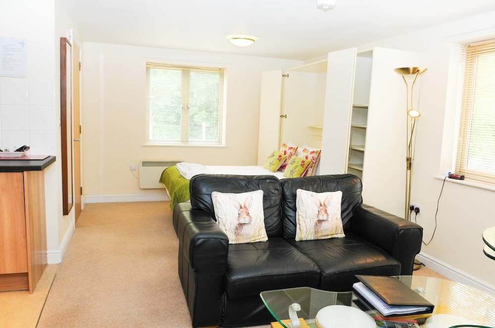 your stay bristol hamilton court