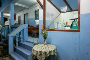 blue house pai