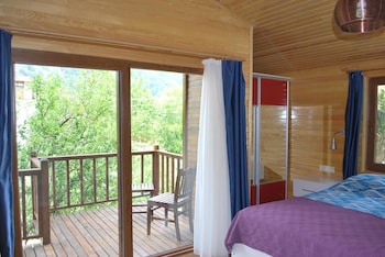 sunset boutique hotel and apartments