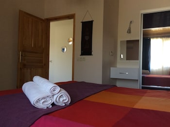 sunset boutique hotel and apartments