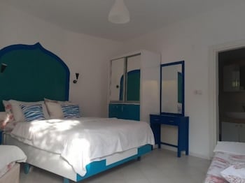 sunset boutique hotel and apartments