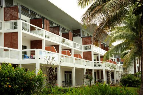 the terraces apartments resort