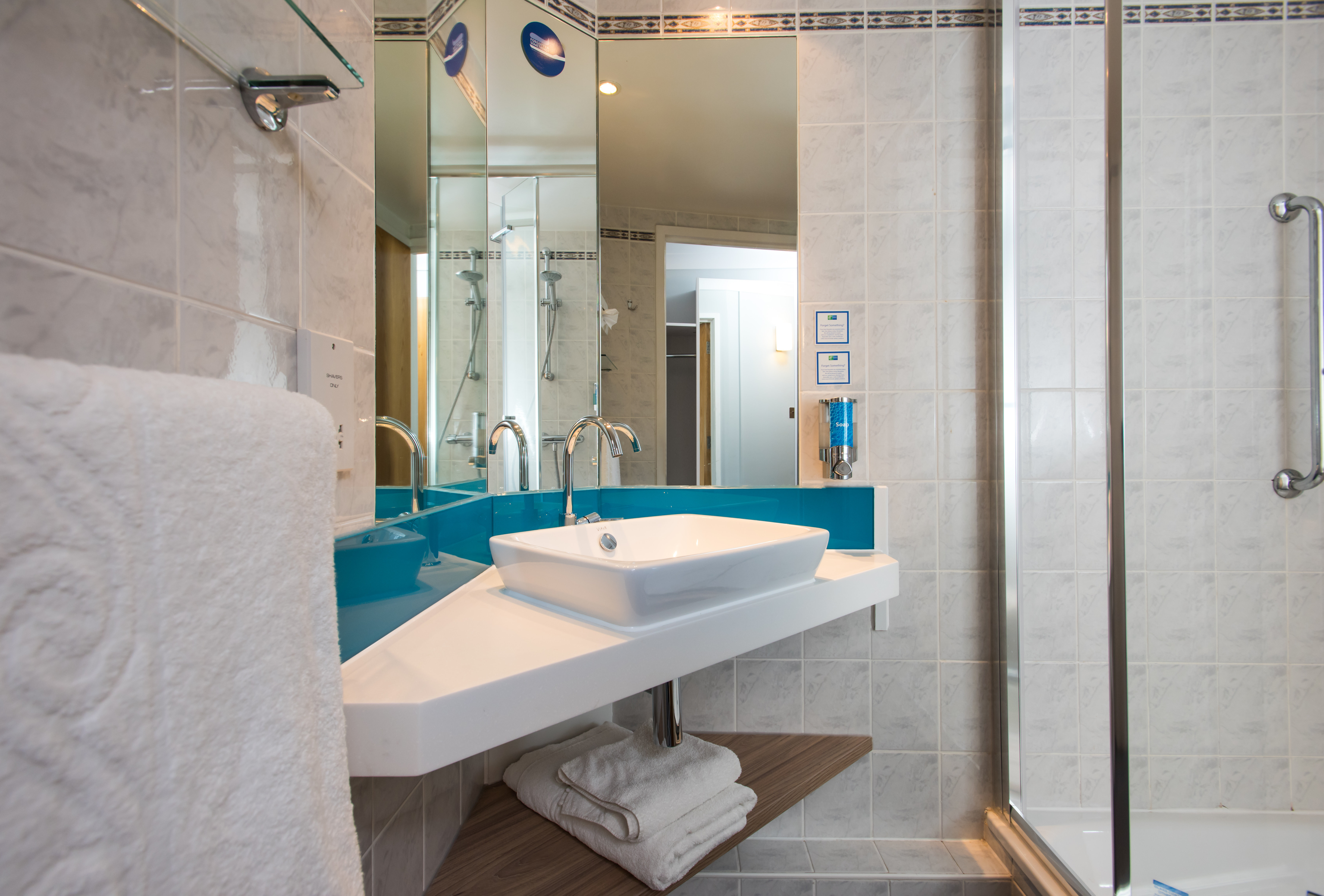 holiday inn express edinburgh leith waterfront an ihg hotel