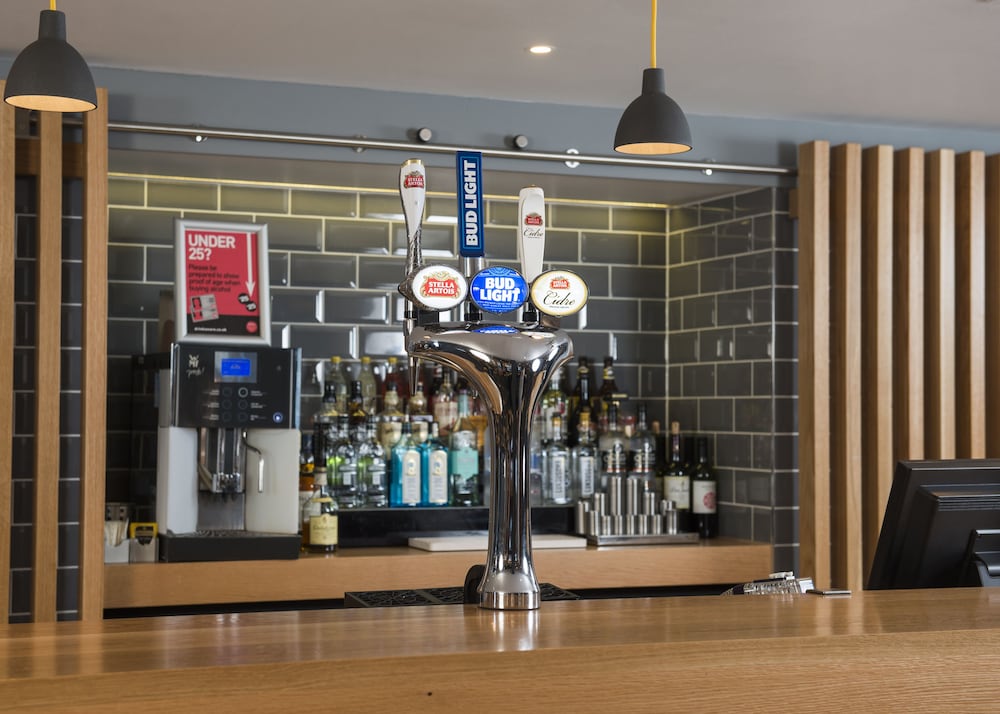 holiday inn express edinburgh leith waterfront an ihg hotel