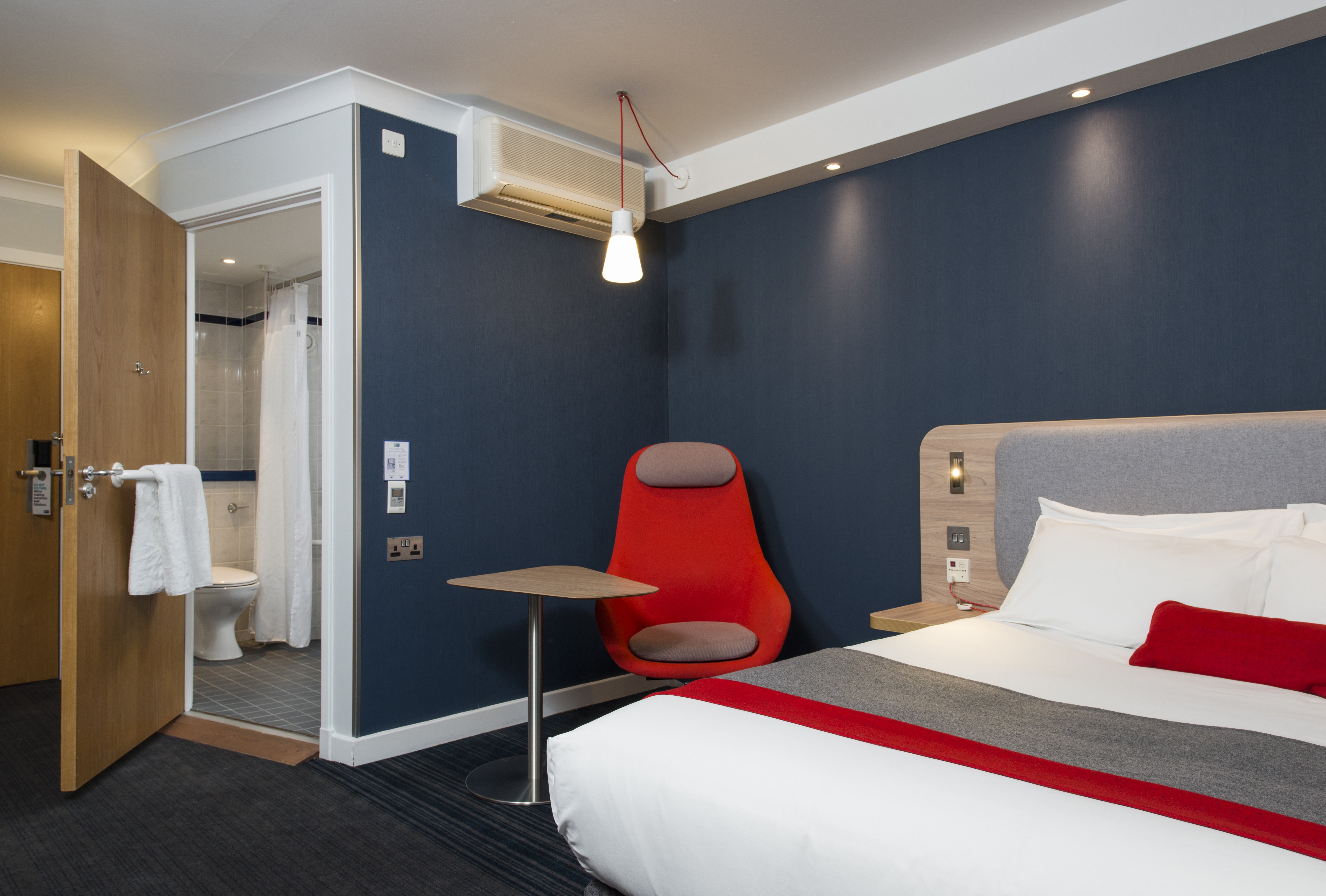 holiday inn express edinburgh leith waterfront an ihg hotel
