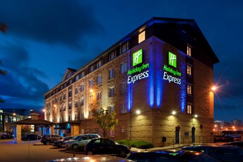 holiday inn express edinburgh leith waterfront an ihg hotel