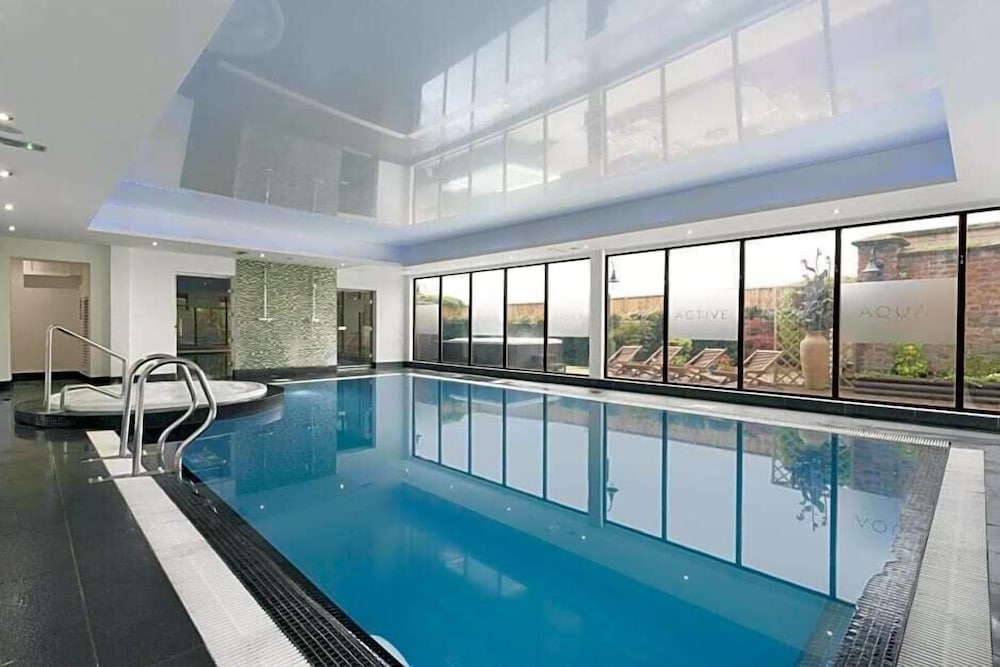 park hall hotel and spa wolverhampton