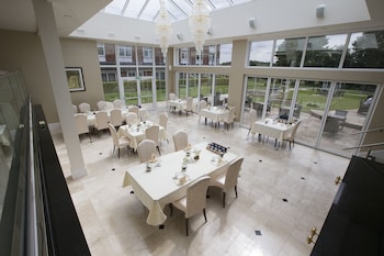 park hall hotel and spa wolverhampton