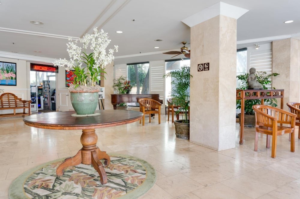 castle waikiki grand hotel