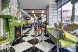 staypineapple a delightful hotel south end