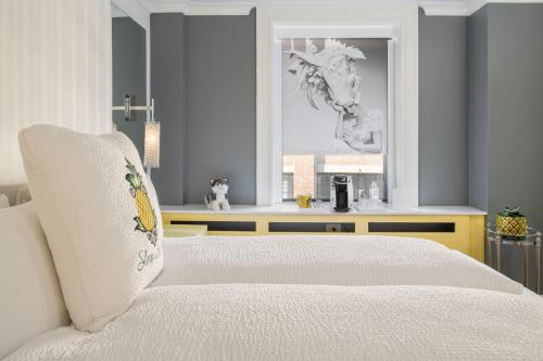 staypineapple a delightful hotel south end