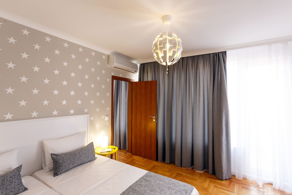 dunav apartment house