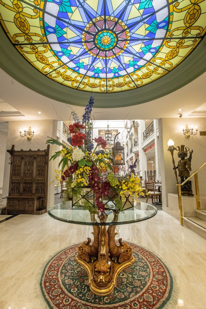 hotel plaza de oro