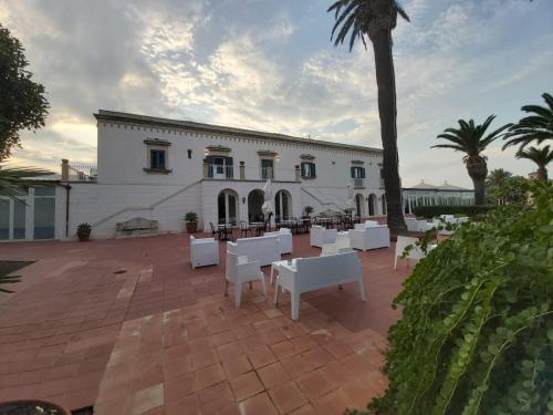 resort villa isola 21