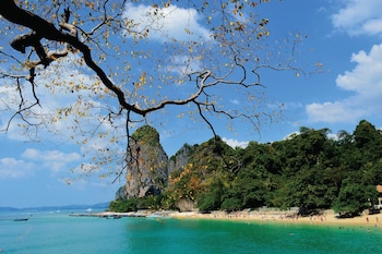 the beach at klong muang
