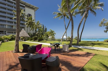 chateau royal beach resort and spa