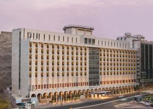 Al Shohada Hotel,,5 star