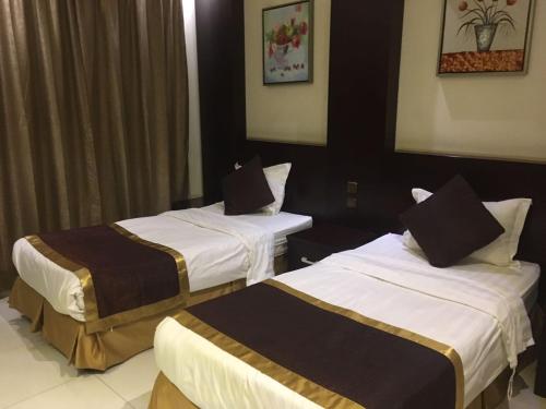 taleen durrat al nakhil