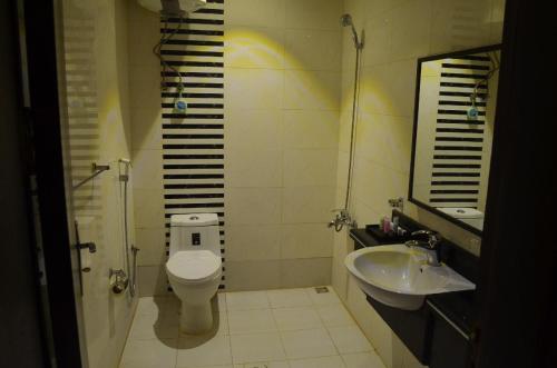 taleen durrat al nakhil