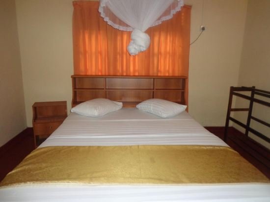 cottage tourist rest