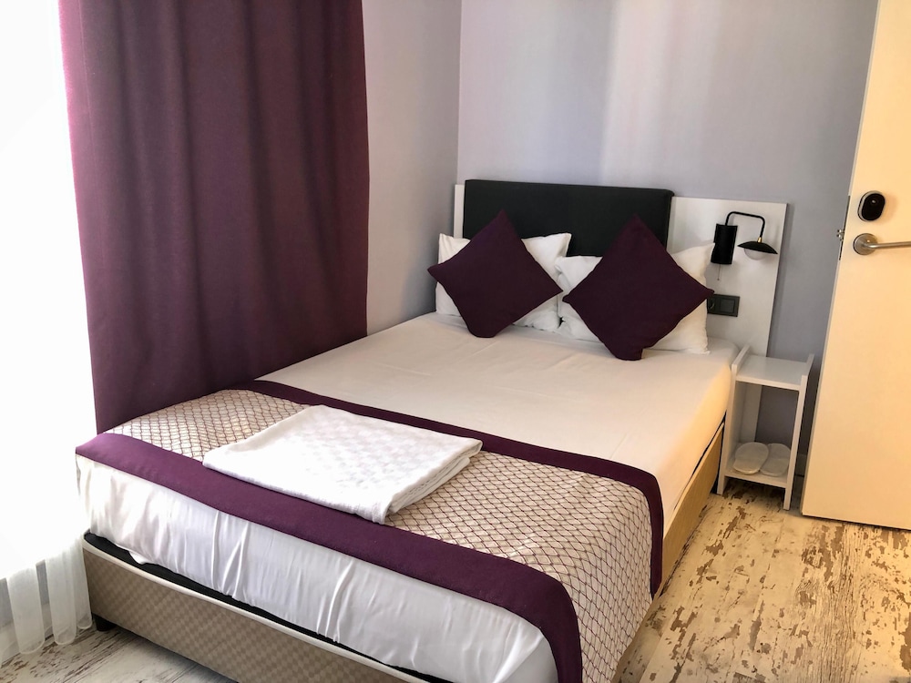 af ra hotel
