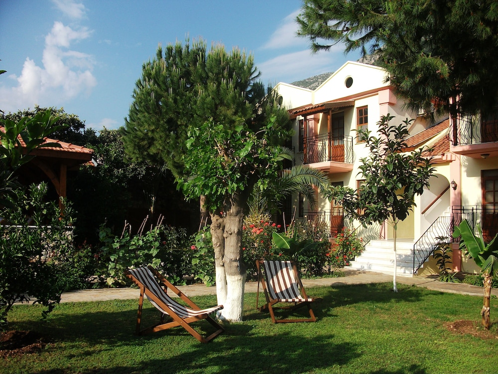 ilkiz beach hotel