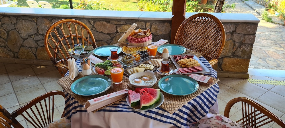 ilkiz beach hotel