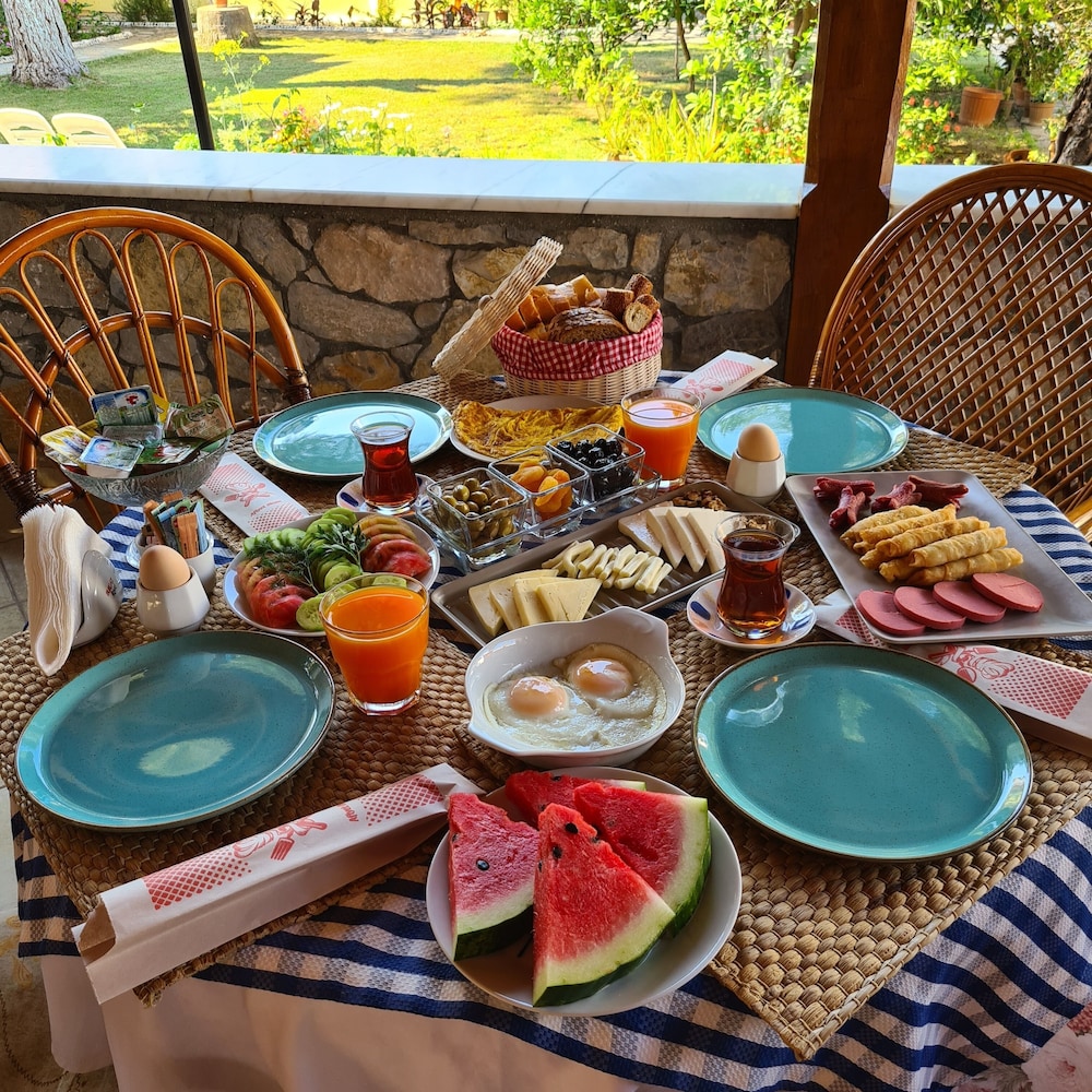 ilkiz beach hotel