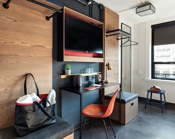 the revolution hotel