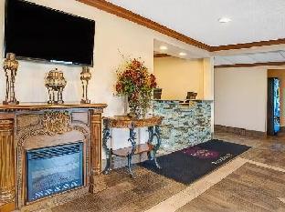 american inn suites detroit metro airport