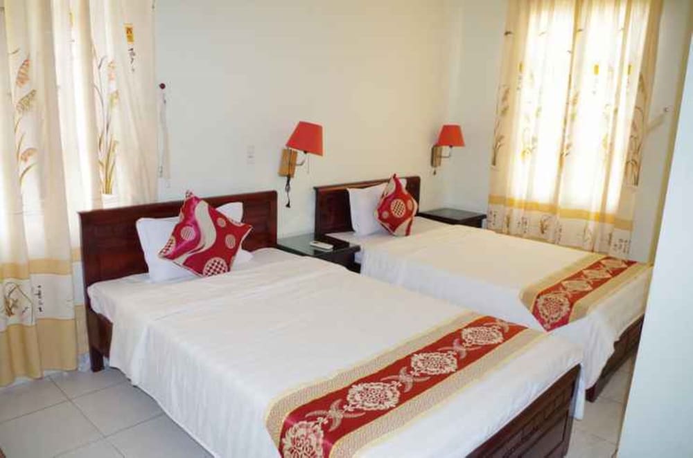 ban mai hotel quang binh