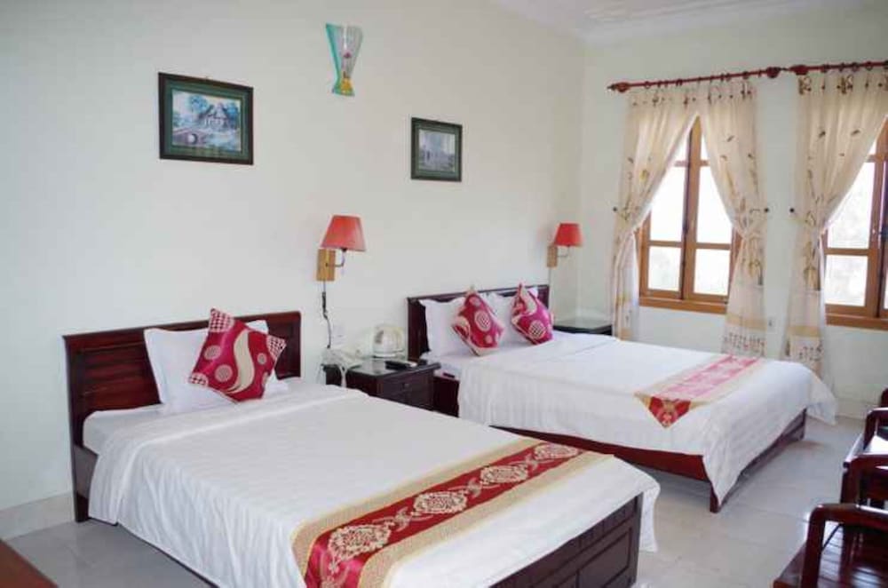 ban mai hotel quang binh