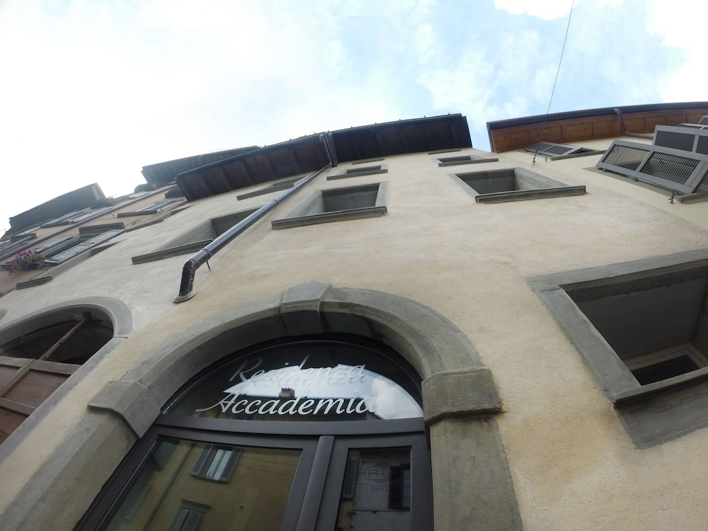 academia residence