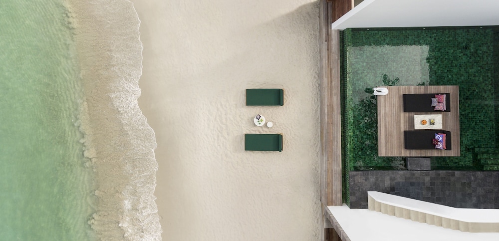 the secret pool villas by the library