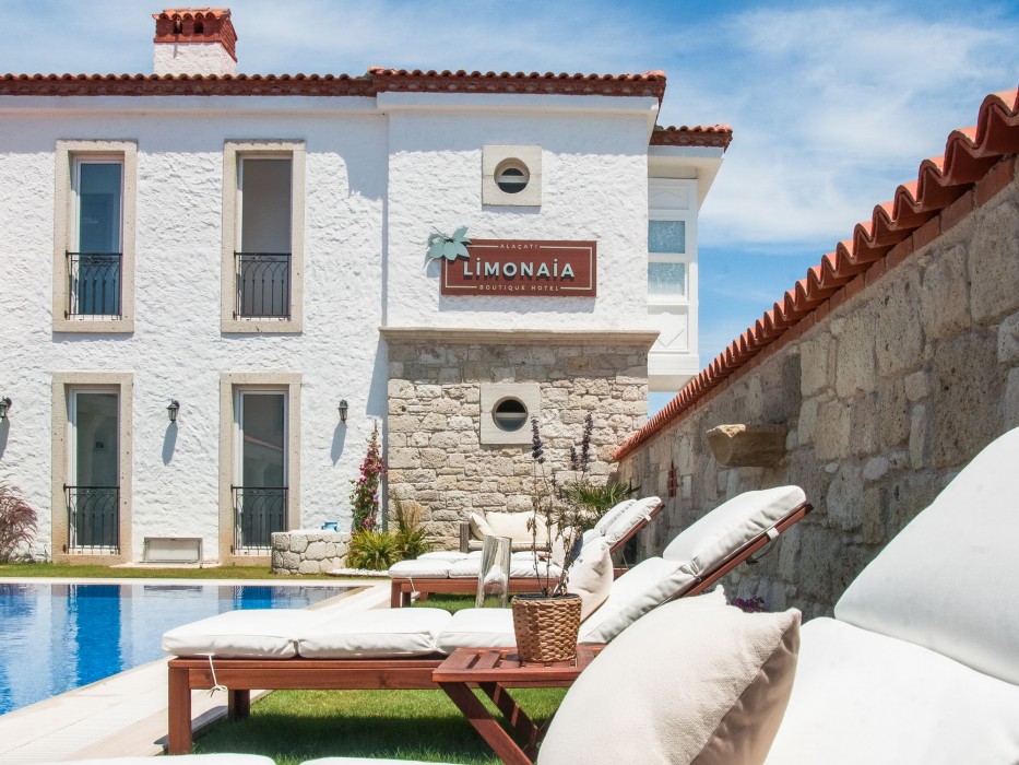 alacati limonaia hotel