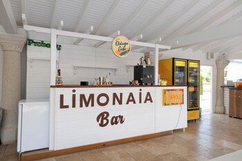 alacati limonaia hotel