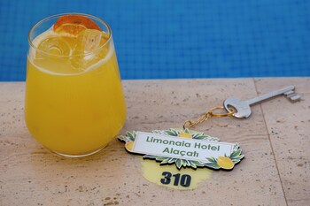 alacati limonaia hotel