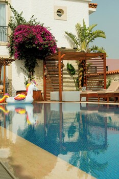 alacati limonaia hotel