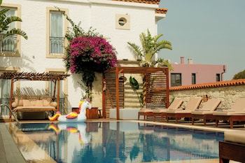 alacati limonaia hotel