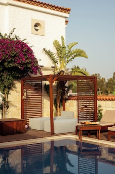 alacati limonaia hotel