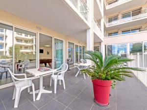 residence nemea le domaine de bertheaume