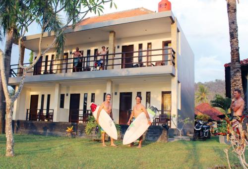 aman gati hotel lakey